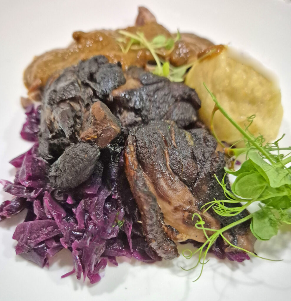 Eendenbout met rode kool en soda bread