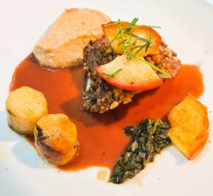 Kalfslever met hazelnootkorst